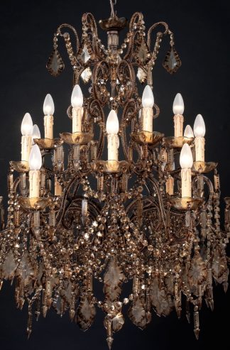Kensington Range: Chandeliers